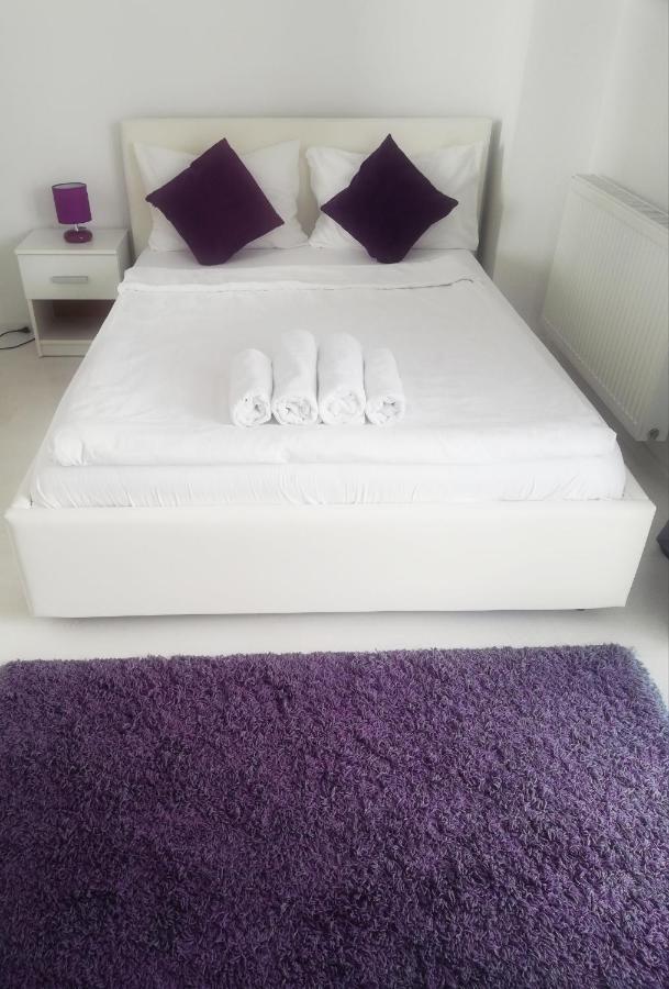 סיביו White Luxury Apartment מראה חיצוני תמונה