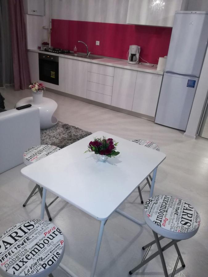 סיביו White Luxury Apartment מראה חיצוני תמונה