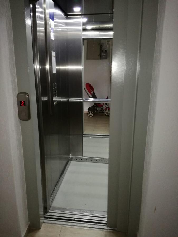 סיביו White Luxury Apartment מראה חיצוני תמונה