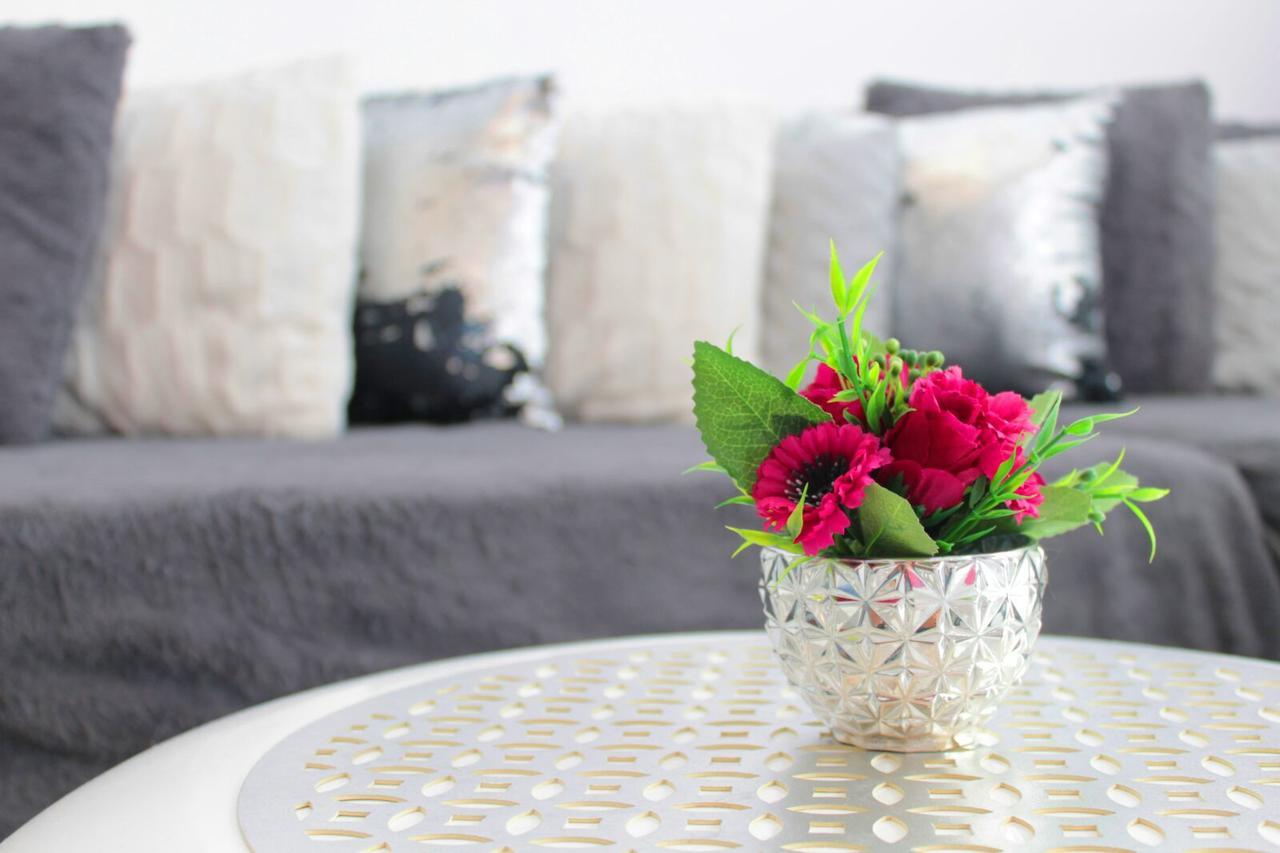 סיביו White Luxury Apartment מראה חיצוני תמונה